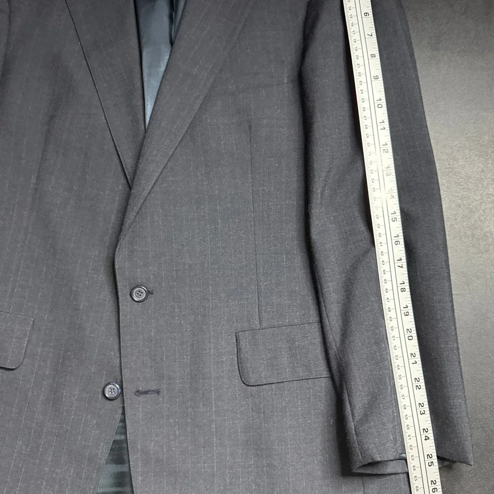 Vintage USA Christian Brooks Men's 44L 36W Wool Pinstripe‎ Two-Piece Suit